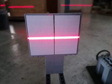 Laserlinie auf weißem Objekt