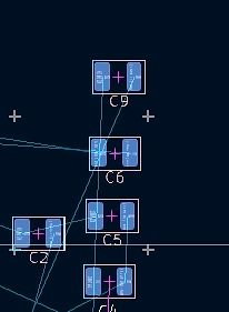 Ausschnitt eines PCB-Layouts mit Kondensatoren