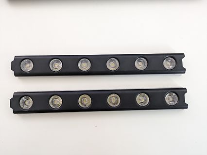 Zwei LED-Leisten