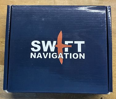 Blaue Box mit Swift Navigation Logo