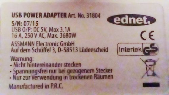 Typenschild eines USB-Netzteils