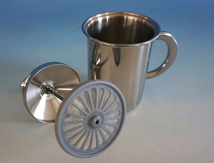 Edelstahlbecher mit Siebteil