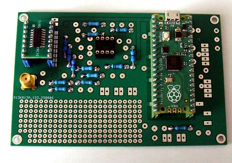 Raspberry Pi Pico Erweiterungsplatine mit Breadboard-Bereich