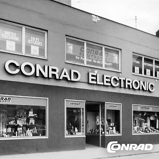 Fassade eines Conrad Electronic Ladengeschäfts