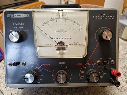 Heathkit Audio Generator Model 10-72