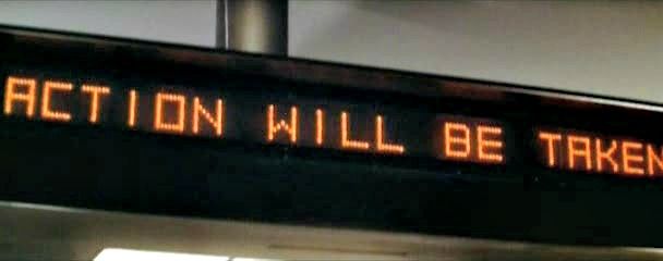 Abfotografiertes LED-Display mit Text