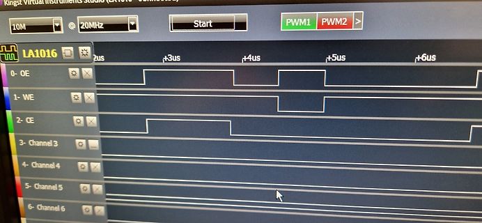 Abfotografierter Bildschirm einer Software zur Logikanalyse