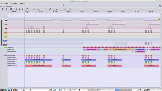 Logikanalysator-Screenshot von SPI- und CAN-Bus-Signalen