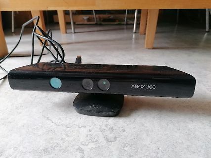 Xbox 360 Kinect Sensor