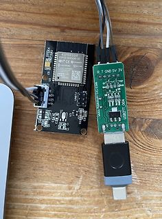 ESP32-WROOM-32 Modul mit USB-zu-TTL Adapter