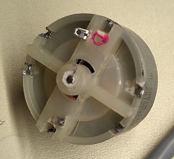 Nahaufnahme eines elektrischen Bauteils oder Motors