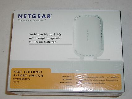 Verpackung eines Netgear Fast Ethernet Switches