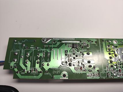 Foto einer Leiterplatte mit Lötstellen