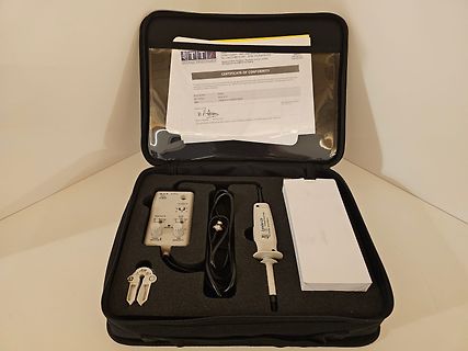 Messgerät im Koffer mit Zubehör und Zertifikat