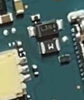 Nahaufnahme einer Leiterplatte mit SMD-Bauteilen