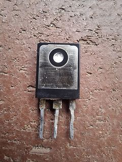 Elektronikbauteil in TO-220 Gehäuse