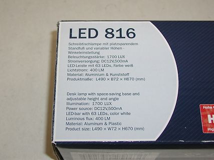Verpackung einer LED-Schreibtischlampe