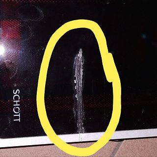 Beschädigte Glasoberfläche eines Geräts