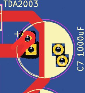 Ausschnitt eines PCB-Layouts mit Kondensator-Footprint
