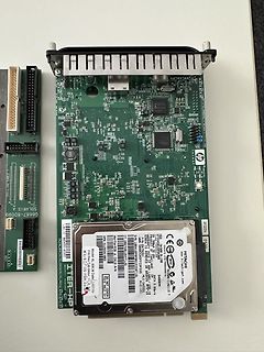 HP Solaris Festplatten-Controller-Platine mit Hitachi Festplatte