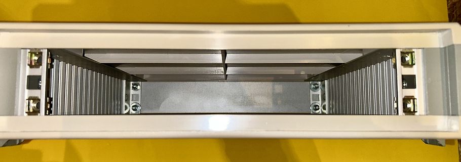 Innenansicht eines Kühlkörpers oder Gehäuses