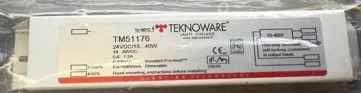 Etikett eines Teknoware LED-Treibers