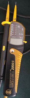 Multimeter mit Messspitzen