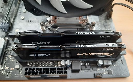 HyperX Fury DDR4 RAM auf Mainboard