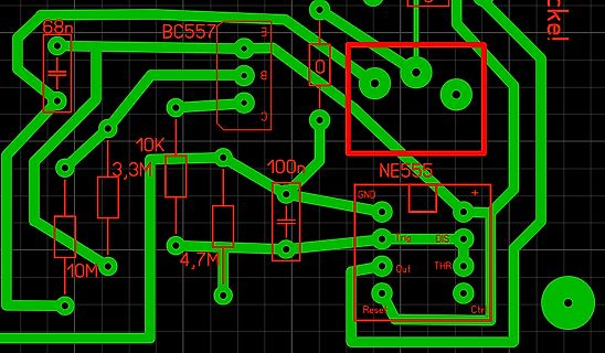 PCB-Layout eines Schaltkreises mit NE555 und BC557