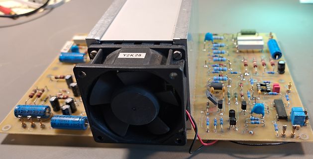 Leiterplatte mit Kühlkörper und Lüfter