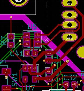 Ausschnitt eines PCB-Layouts mit Leiterbahnen und Bauteilpads