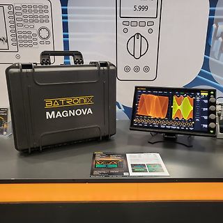 Batronix Magnova Oszilloskop mit Koffer und Infoblatt