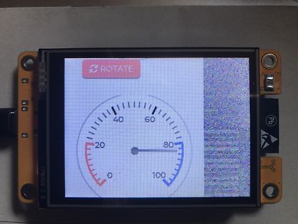 Display mit analoger Anzeige und Störsignal