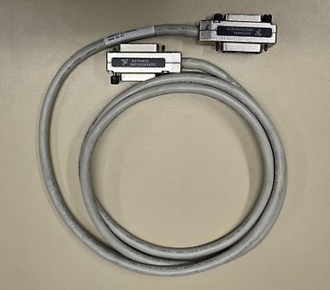 National Instruments Kabel mit Steckern