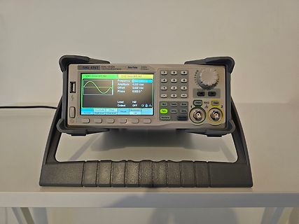 SIGENT SDG 1032X Funktionsgenerator