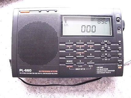 Radiogerät PL-660 AM/FM/SW/LW