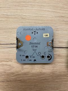 Berker 1714 Komfort-Aufsatz Test Modul