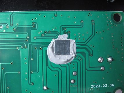 Leiterplatte mit aufgeklebtem Chip