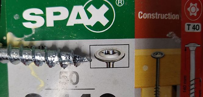Spax Schraube auf Verpackung