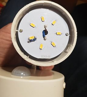 Innenansicht einer LED-Leuchte mit SMD-LEDs