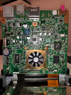 Elektronik-Leiterplatte mit Lüfter und integrierten Chips