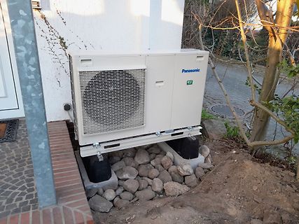 Panasonic Außeneinheit einer Wärmepumpe