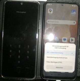 Zwei Smartphones nebeneinander