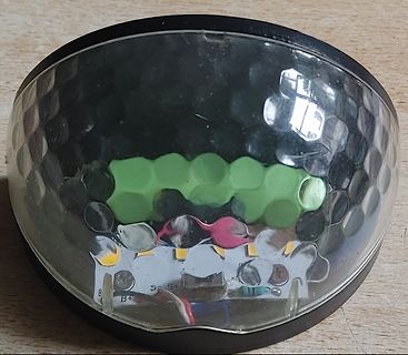 Innenansicht einer LED-Leuchte mit Gehäuse und Platine