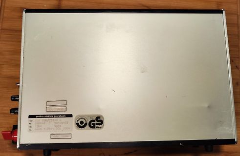 Unterseite eines Netzteils von Zentro-Elektrik