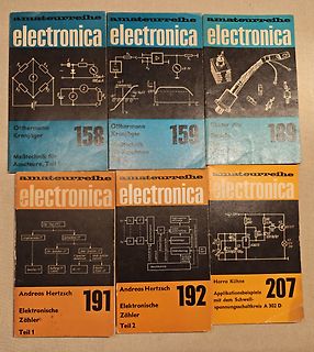 Mehrere Umschläge der Elektronica Amateurreihe