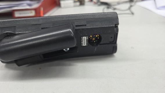 Anschlussseite eines GPS III Pilot Geräts