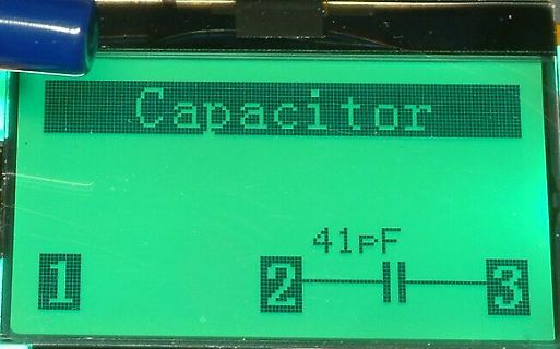 LCD-Display mit Kapazitätsmessung