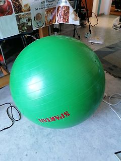 Grüne Gymnastikball