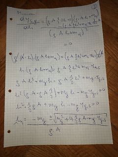 Handschriftliche mathematische Herleitung einer Formel